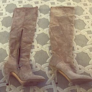 Via Spiga Knee High size 7 Suede Gray Boots